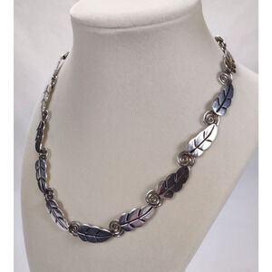 Vintage A or R Muñoz Taxco 925 Sterling Silver Leaf Necklace 17” Handmade Mexico